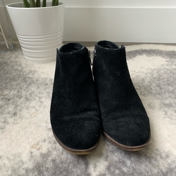 Lucky Brand Booties - Picture 2 of 4